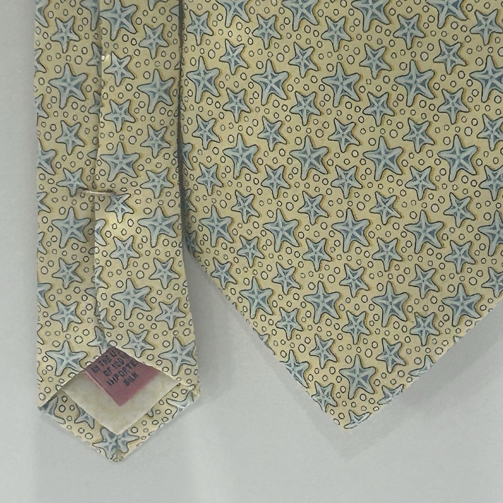 Vineyard Vines Martha’s Vineyard Yellow Starfish Sea Ocean Tie 100% Silk USA